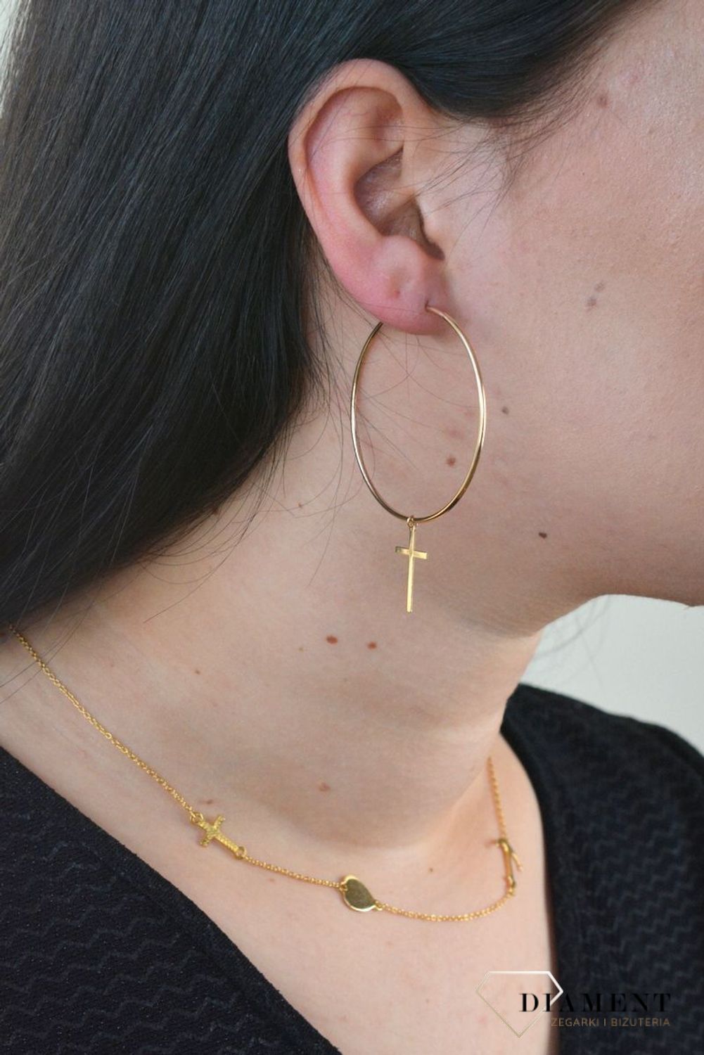 Złote kolczyki koła z krzyżykami 333 KL 10487C 333.jpg